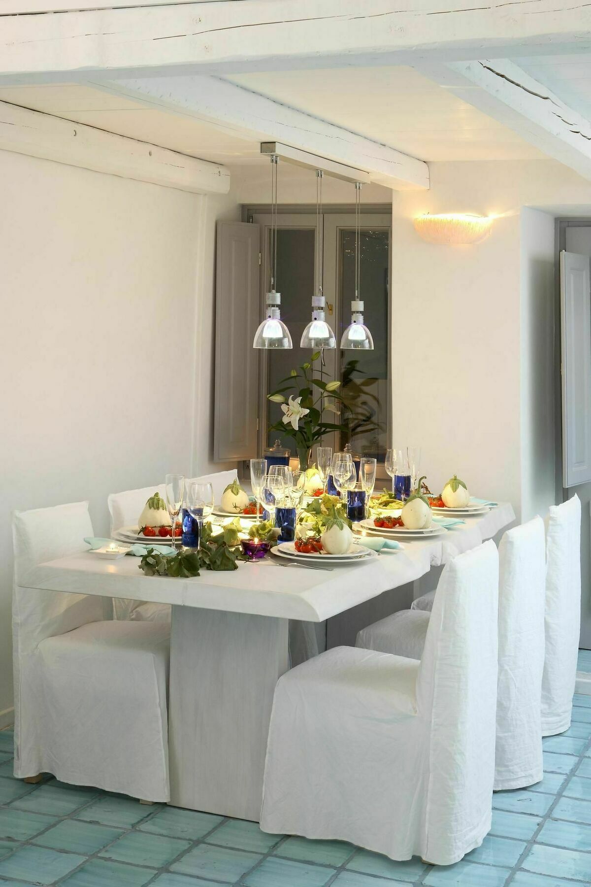 Blue Angel Villa Fira  Restaurant photo